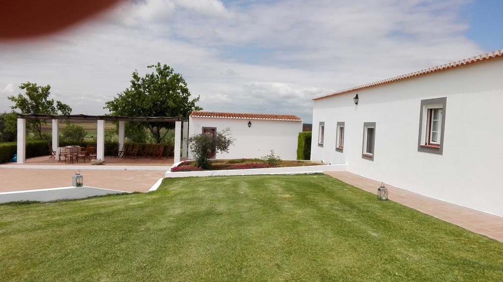 סרפה Monte Da Morena Agro-Turismo מראה חיצוני תמונה